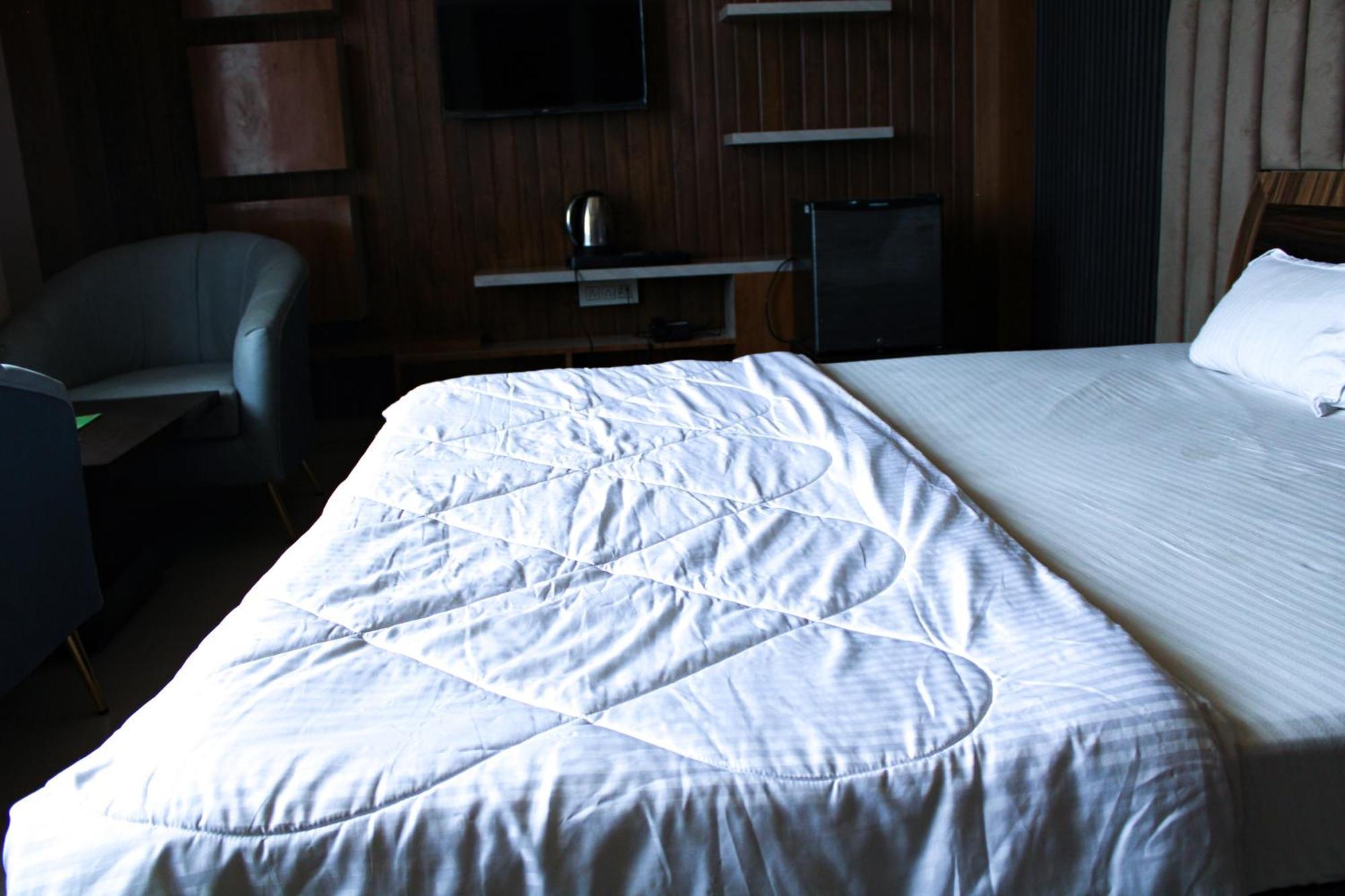 Sangam Hotel Chirawa Екстер'єр фото