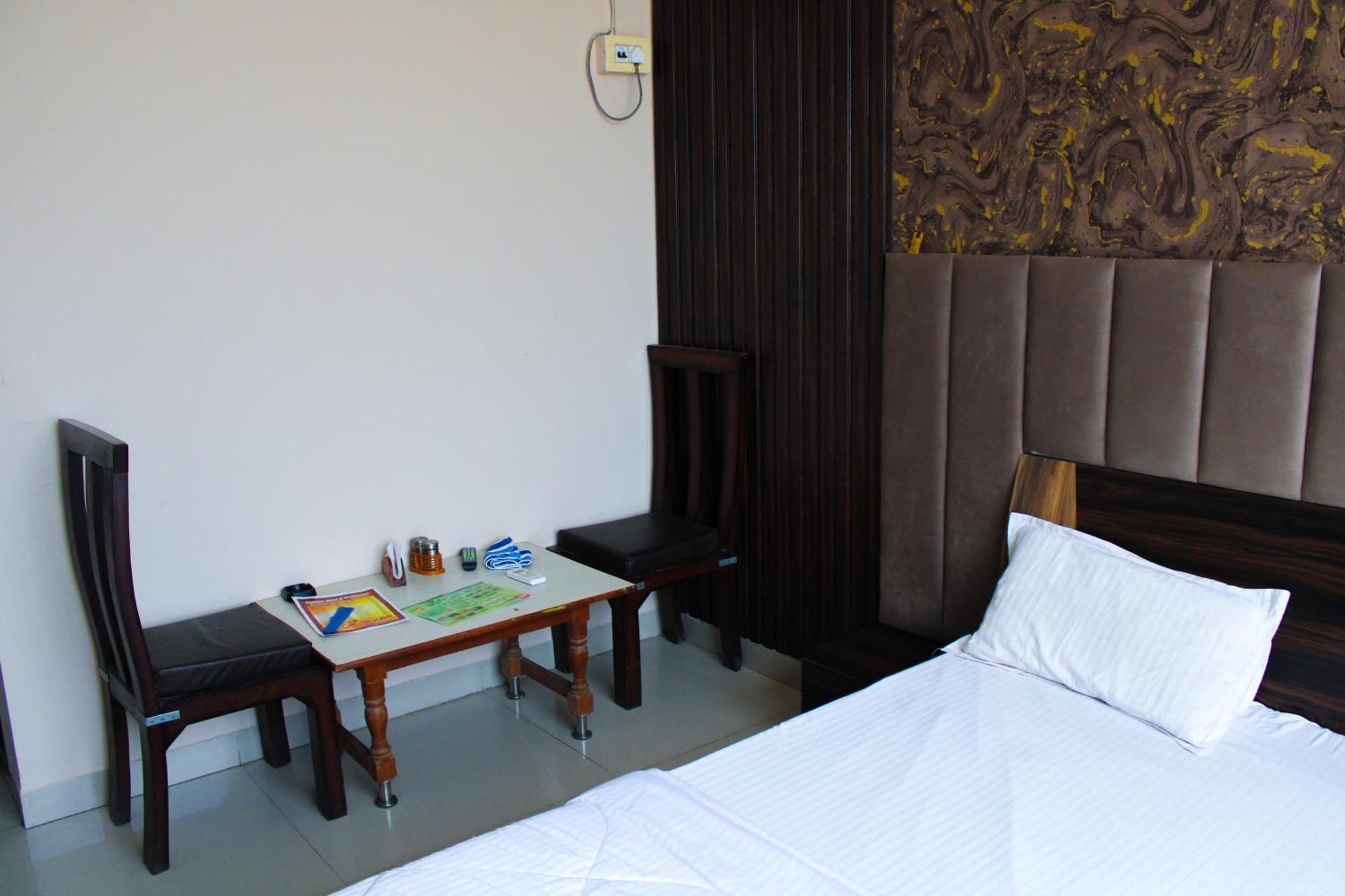Sangam Hotel Chirawa Екстер'єр фото