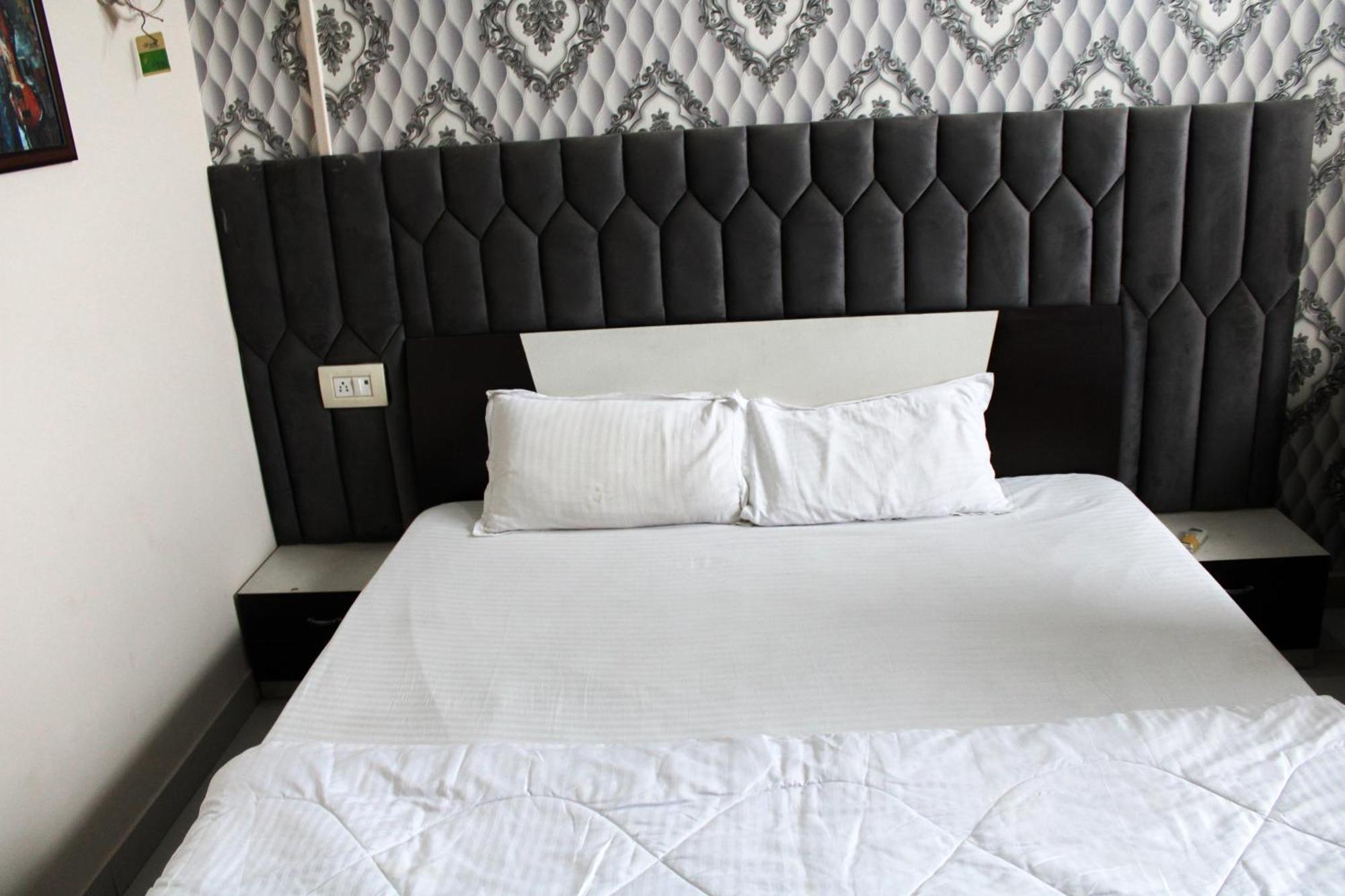Sangam Hotel Chirawa Екстер'єр фото