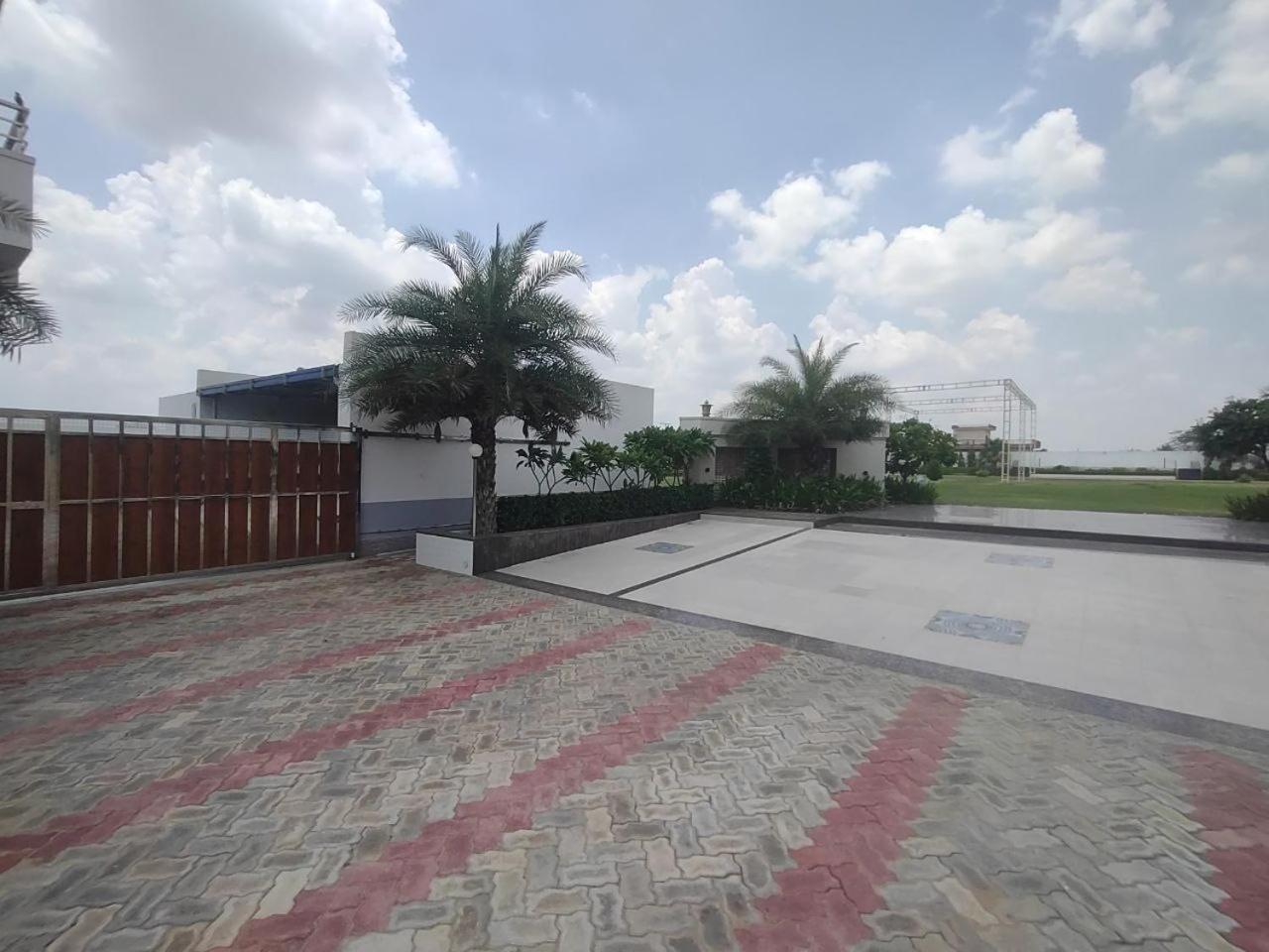 Sangam Hotel Chirawa Екстер'єр фото